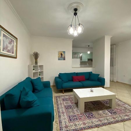 Chlo Apartment 3 تيرانا المظهر الخارجي الصورة
