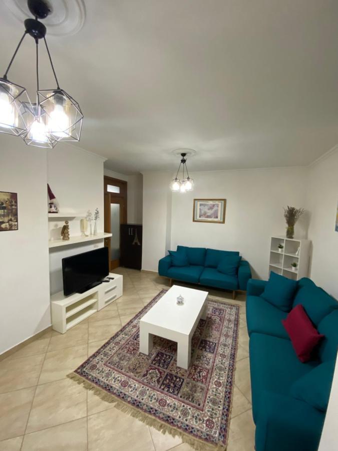 Chlo Apartment 3 تيرانا المظهر الخارجي الصورة