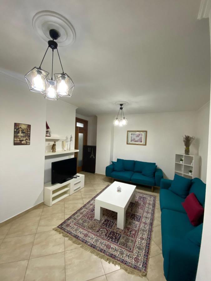 Chlo Apartment 3 تيرانا المظهر الخارجي الصورة