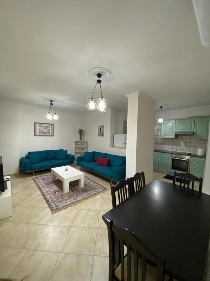 Chlo Apartment 3 تيرانا المظهر الخارجي الصورة