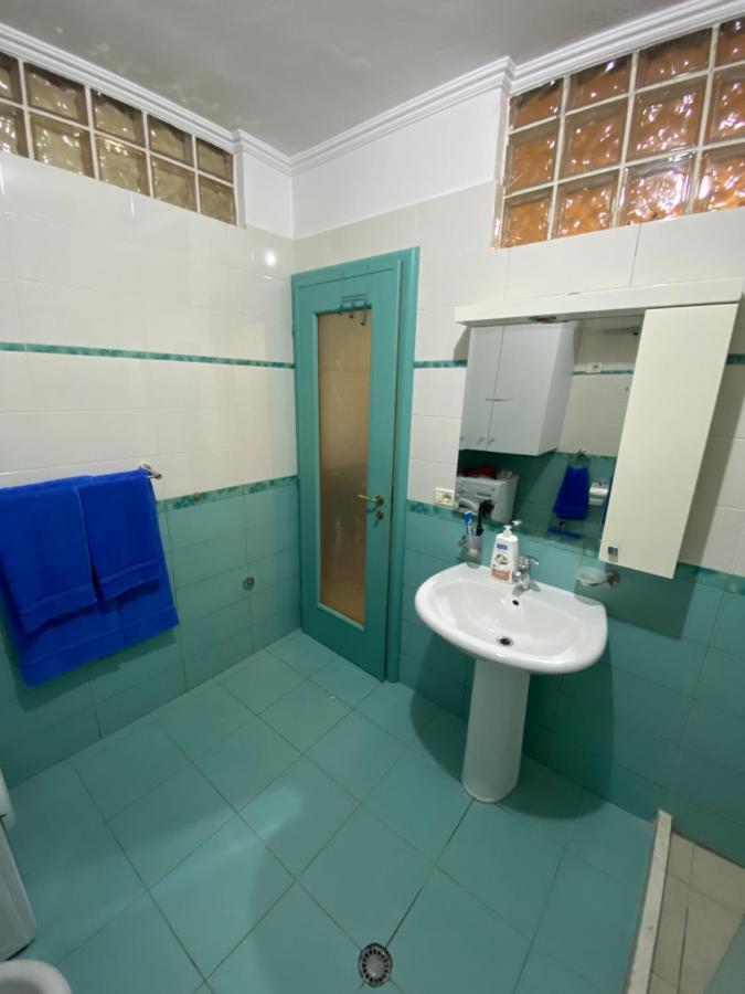 Chlo Apartment 3 تيرانا المظهر الخارجي الصورة